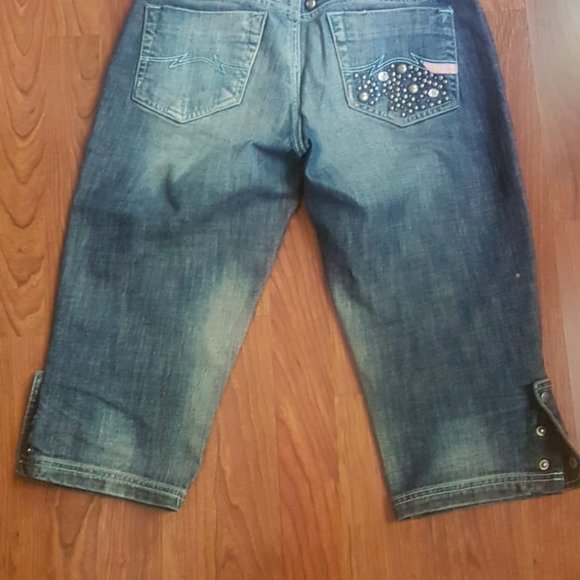 Parasuco  Capris for Women - Picture 2 of 11